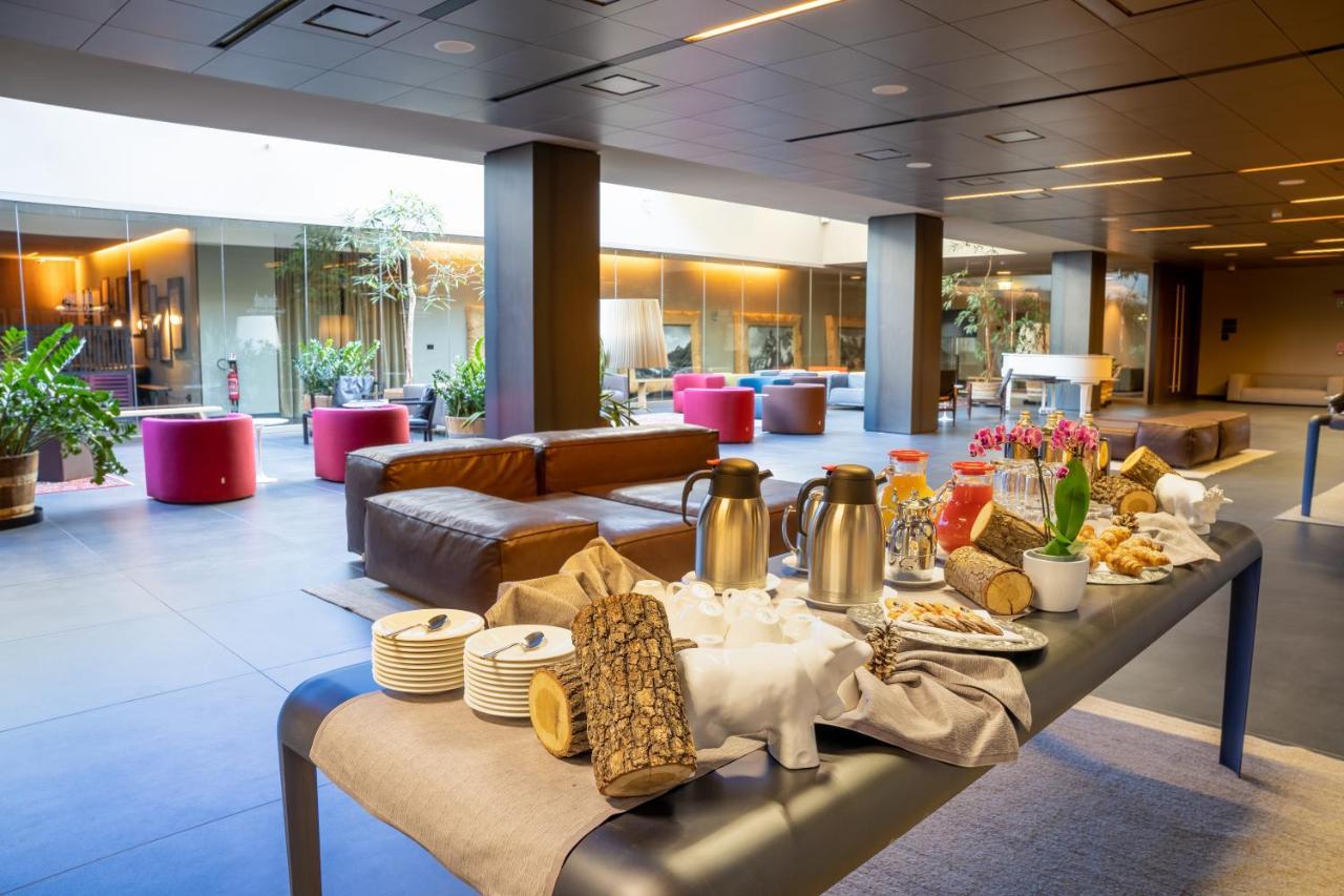 Parc Hotel Billia Saint-Vincent Exteriör bild